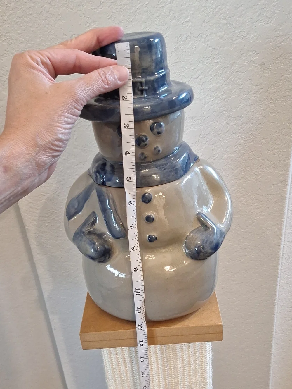 Beaumont Brothers Pottery approx 12